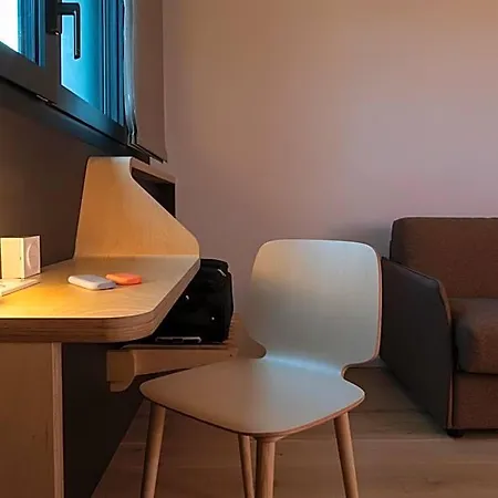 Nomad 3* Dijon